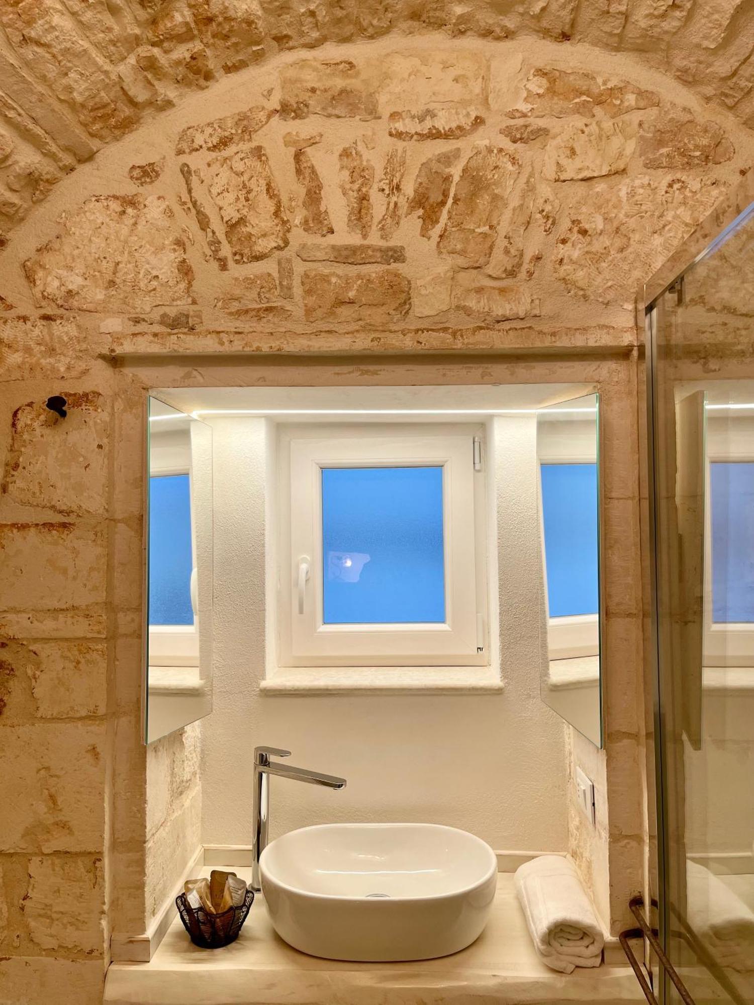 Il Malcantone Martina Franca Esterno foto